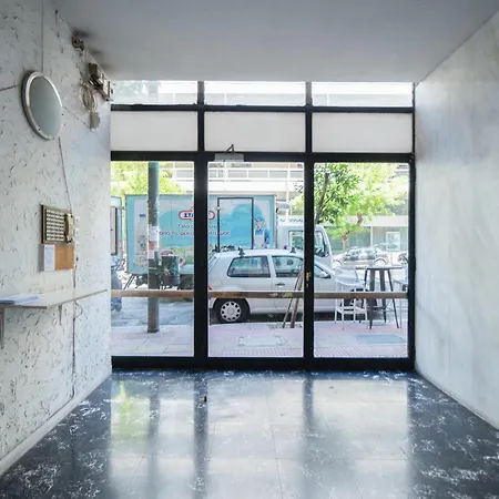 Modern In With Acropolis & Mt Lycabettus View Apartment *