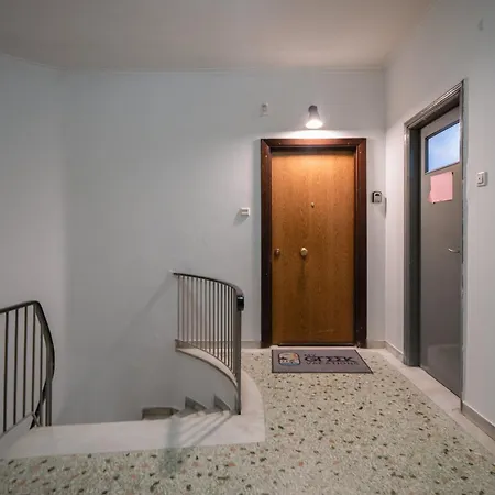 Apartment Modern In With Acropolis & Mt Lycabettus View Athens