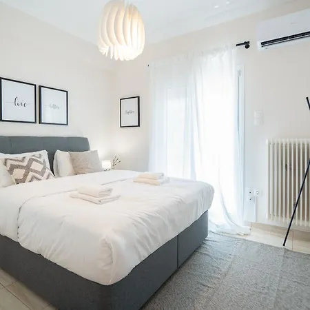 Modern In With Acropolis & Mt Lycabettus View Apartment Athens